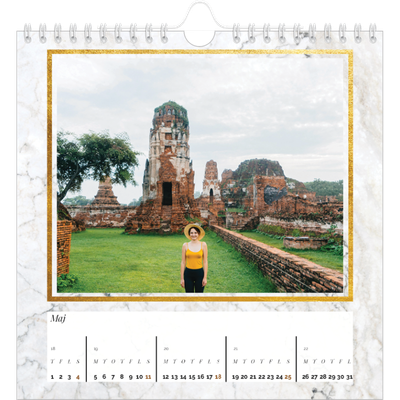 Årskalender kvadratisk — Guld og mamor [kalender forside]