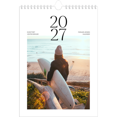 Fotokalender A4 (20 x 30 cm) — Surfing i solnedgangen [kalender forside]