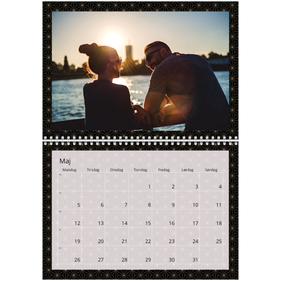 Fotokalender A4 dobbelt (30 x 40 cm) — Geometrisk [kalender forside]