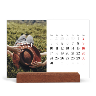 Staffeli kalender - liggende  — Endeløs flugt [kalender forside]
