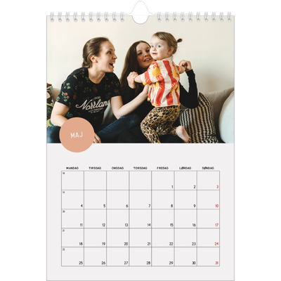 Fotokalender A4 (20 x 30 cm) — Fotoklistermærke [kalender forside]