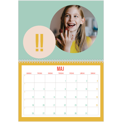 Fotokalender A4 dobbelt (30 x 40 cm) — Lys og smuk [kalender forside]