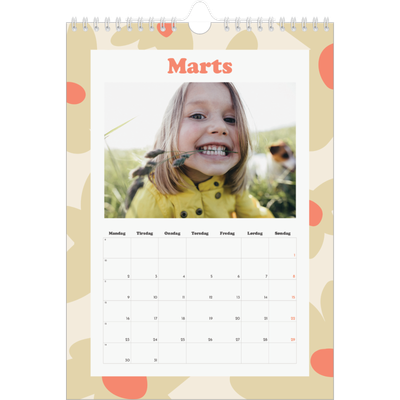 Fotokalender A4 (20 x 30 cm) — Farveglad mønster [Marts]