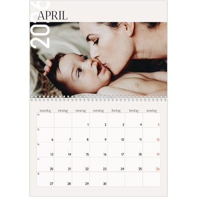 Fotokalender A4 dobbelt (30 x 40 cm) — Overlappende tekst [April]
