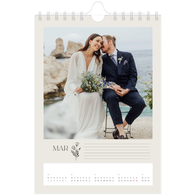 A5 Foto Kalender — Initialer i blomst [Marts]