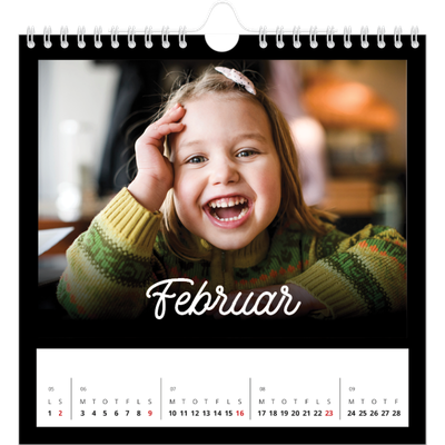 Årskalender kvadratisk — Sort minimal [Februar]