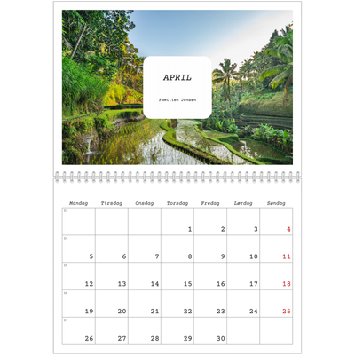Fotokalender A4 dobbelt (30 x 40 cm) — Den fulle historie [April]
