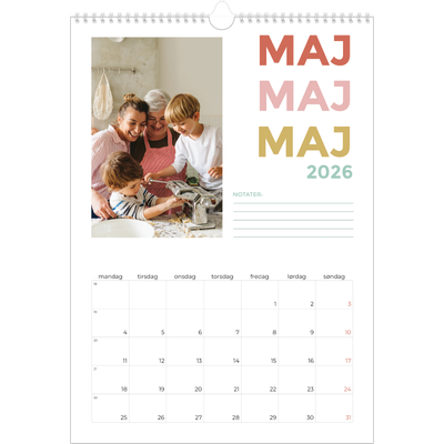 Årskalender A3 — Farverige fonter [kalender forside]