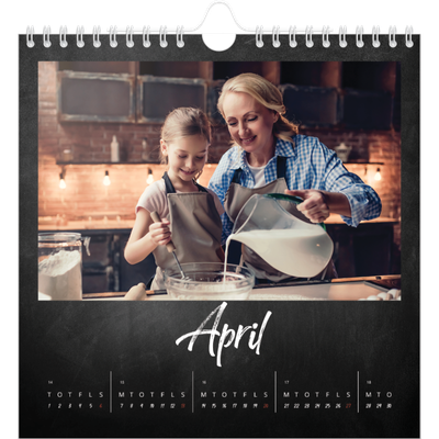 Årskalender kvadratisk — Tavlestil [April]