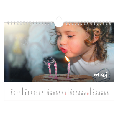 Fotokalender A4 — Simpel skrift [kalender forside]