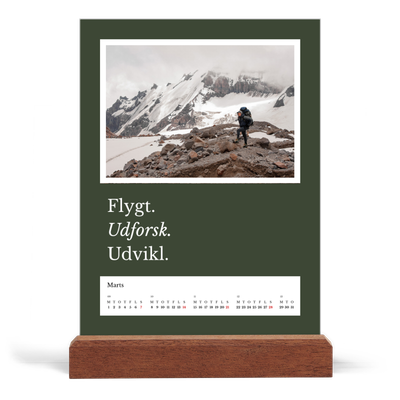 Staffeli kalender - stående  — Redaktionel Jord [Marts]