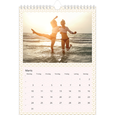Fotokalender A4 (20 x 30 cm) — Geometrisk [Marts]
