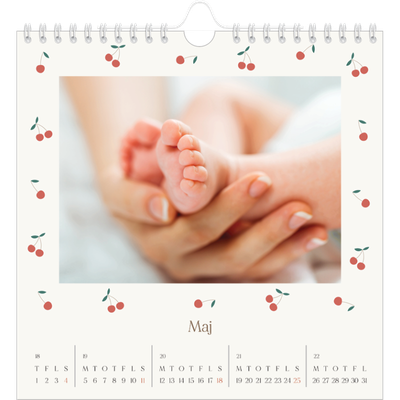 Årskalender kvadratisk — Kirsebærlykke [kalender forside]