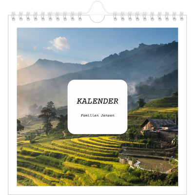 Årskalender kvadratisk — Den fulle historie [kalender forside]