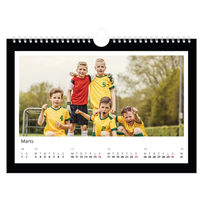 Fotokalender A4 — Sort baggrund [Marts]