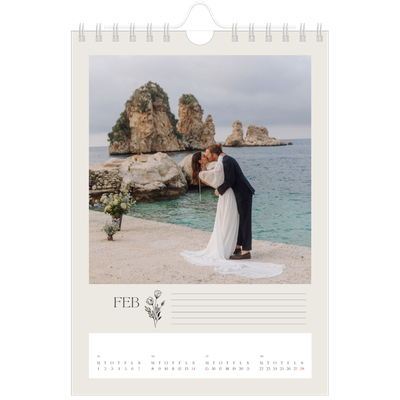 A5 Foto Kalender — Initialer i blomst [Februar]