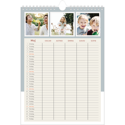 A4 Familiekalender — Familiekalender i jordfarver - Familie på 5 [kalender forside]