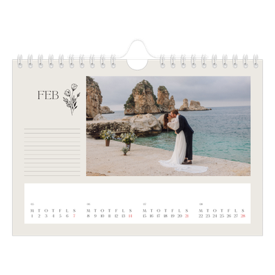 A5 Foto Kalender — Initialer i blomst [Februar]