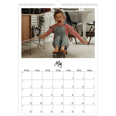 Årskalender A3 — Bogen om mig [kalender forside]