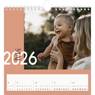 Årskalender kvadratisk — Overlappende tekst [kalender forside]