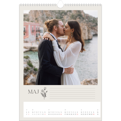Årskalender A3 — Initialer i blomst [Maj]