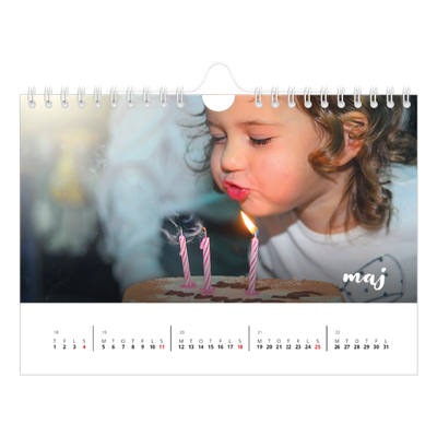 A5 Foto Kalender — Simpel skrift [kalender forside]