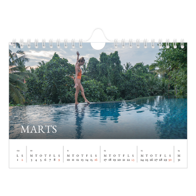 A5 Foto Kalender — Simpel serif [Marts]