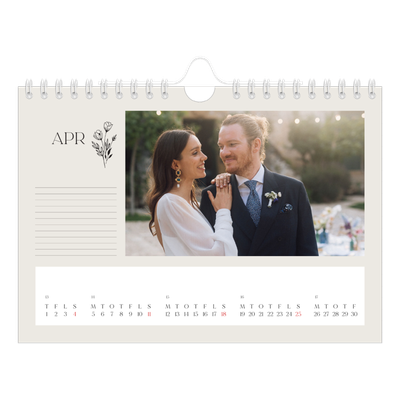 A5 Foto Kalender — Initialer i blomst [April]