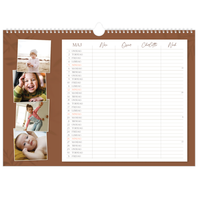A3 Foto Kalender — Jordnært design - Familie på 4 [kalender forside]