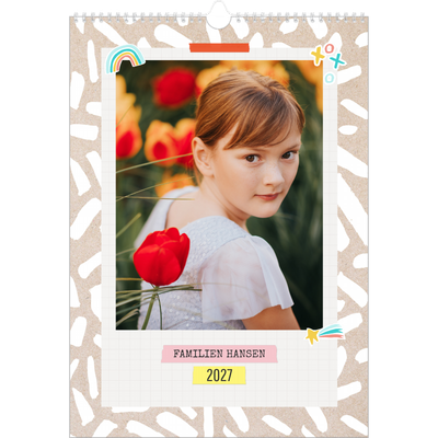 Familiekalender A3  — Rustik familiekalender - familie på 5 [kalender forside]