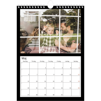 Fotokalender A4 (20 x 30 cm) — Sort ramme [kalender forside]