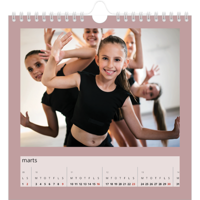 Årskalender kvadratisk — Neo Scandi [Marts]