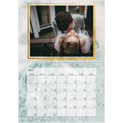Fotokalender A4 dobbelt (30 x 40 cm) — Guld og mamor [April]