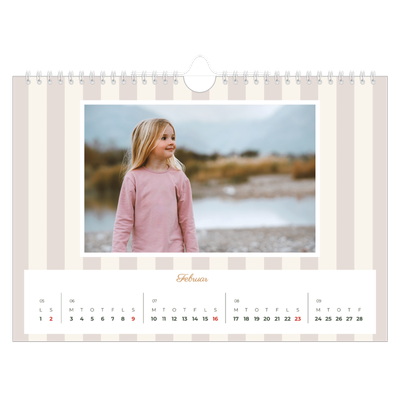 Fotokalender A4 — Skrift og striber [Februar]