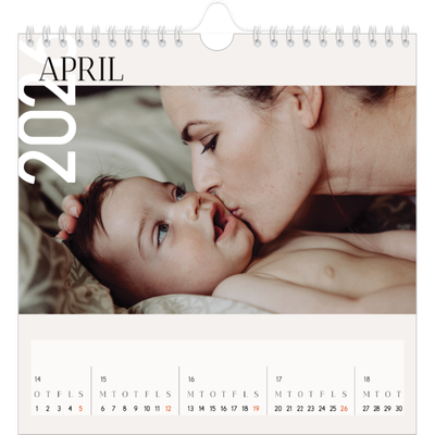 Årskalender kvadratisk — Overlappende tekst [April]