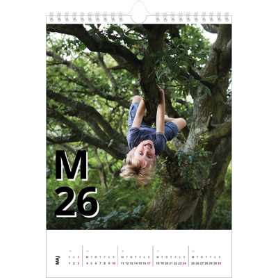 Fotokalender A4 (20 x 30 cm) — Bogstav og tal [kalender forside]