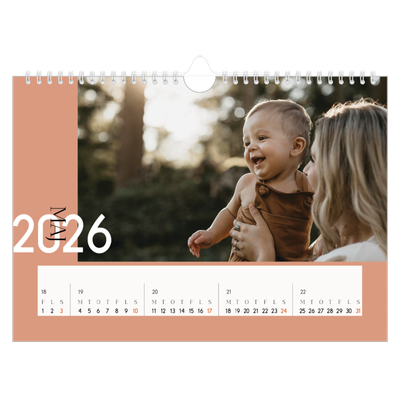 Fotokalender A4 — Overlappende tekst [kalender forside]