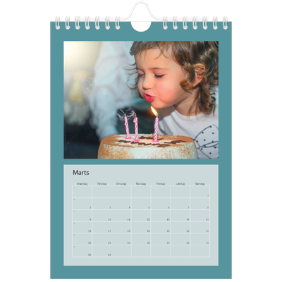 A5 Foto Kalender — Stilrene farver [Marts]