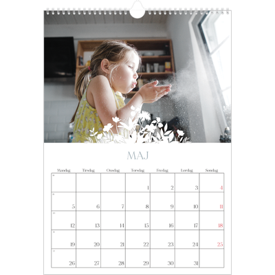 Årskalender A3 — Blomstmotiv [kalender forside]