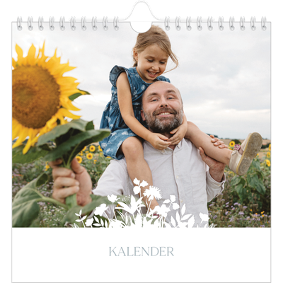 Årskalender kvadratisk — Blomstmotiv [kalender forside]