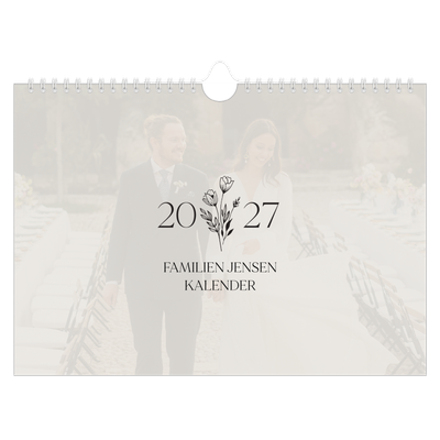 Fotokalender A4 — Initialer i blomst [kalender forside]