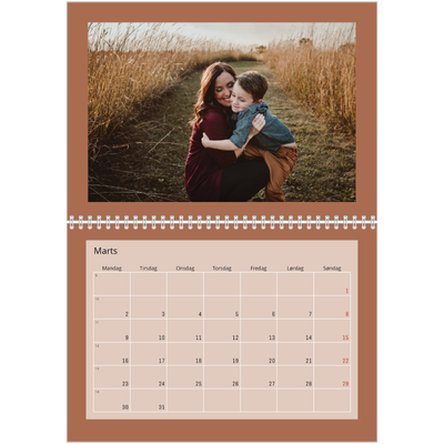 Fotokalender A4 dobbelt (30 x 40 cm) — Jordfarver [Marts]