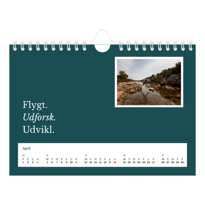 A5 Foto Kalender — Redaktionel Jord [April]