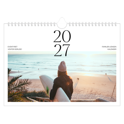 Fotokalender A4 — Surfing i solnedgangen [kalender forside]