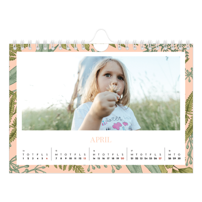 A5 Foto Kalender — Blomstret tapet [April]