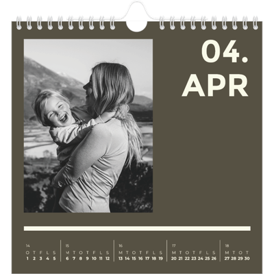 Årskalender kvadratisk — Moderne og dristig [April]