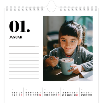 Kvadratisk Fotokalender — Serif og øjeblikke