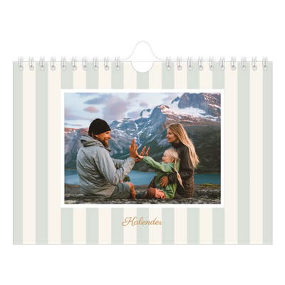 A5 Foto Kalender — Skrift og striber [kalender forside]