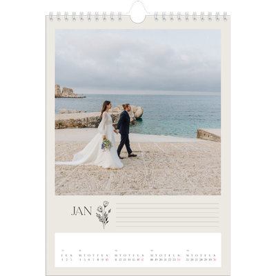 Fotokalender A4 (20 x 30 cm) — Initialer i blomst [Januar]