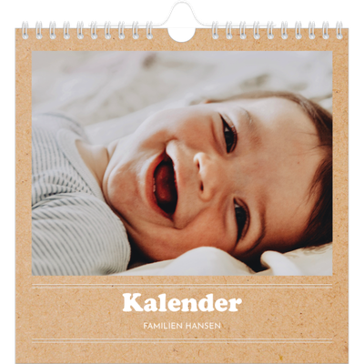 Årskalender kvadratisk — Magasinstil [kalender forside]